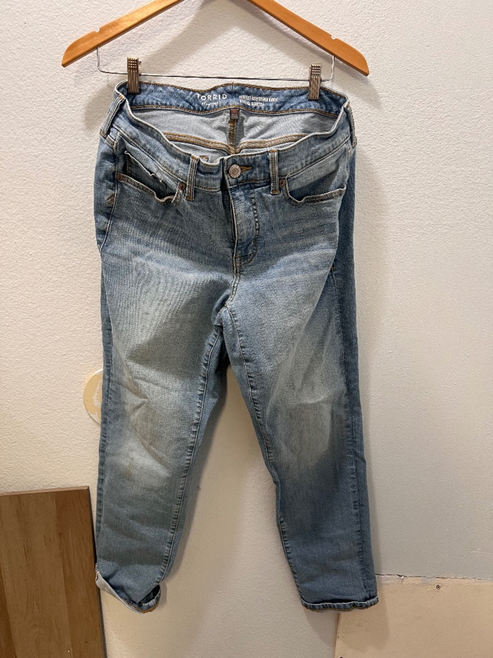Torrid Perfect Boyfriend Ankle Vintage Stretch Jeans Size 10R